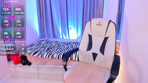 Helena online show from January 2025 07:43:01 PM