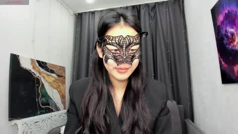 Hi I am Helen online show from April 2026 02:04:01 AM