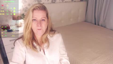 Helena Bonham online show from December 2024 06:53:02 AM