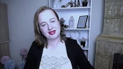 Helen online show from October 2025 06:56:02 AM