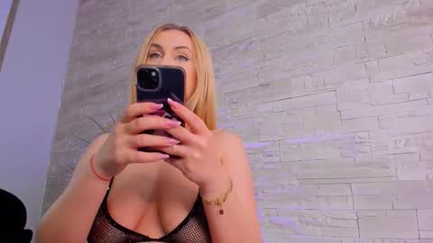 Helen online show from March 2026 07:35:02 AM