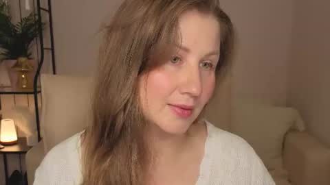 Snapshot of helens_lov chatting on July 2026 01:32:02 AM Helen online show from July 2026 01:32:02 AM