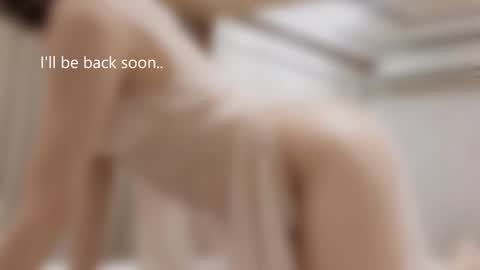 Snapshot of helgakraszewski chatting on October 2025 11:33:02 AM Alice online show from October 2025 11:33:02 AM