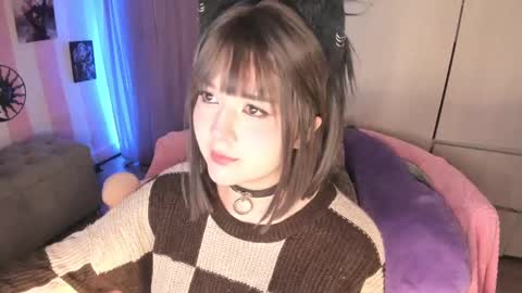 Laura online show from September 2025 04:38:01 AM