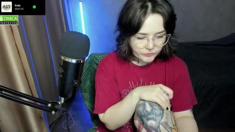 Red online show from December 2025 08:38:01 PM