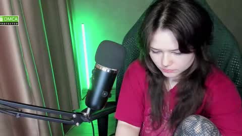 Red online show from February 2026 08:40:01 PM