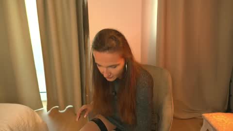 Snapshot of hell_lo chatting on October 2025 01:23:02 PM Lorette Lory online show from October 2025 01:23:02 PM