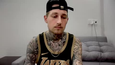 hellacozy online show from April 2026 12:37:01 PM