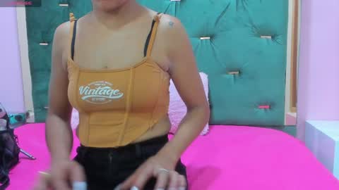 Hellen  online show from January 2025 11:03:01 AM