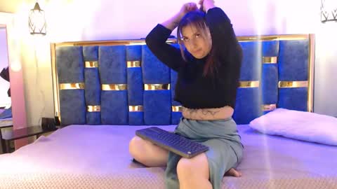 Hellen.  online show from March 2026 11:15:01 AM