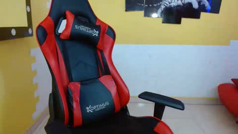 hellen_queensex online show from March 2025 06:32:01 PM