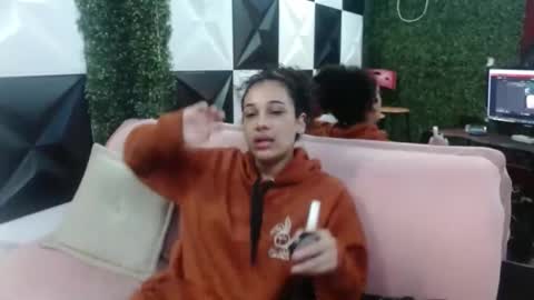 hellen_queensex online show from March 2025 06:08:02 PM