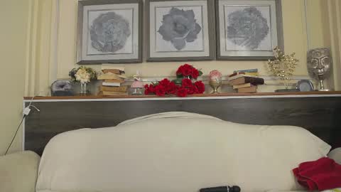    online show from April 2026 02:38:02 AM