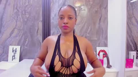 Snapshot of hellenjohansson chatting on April 2026 12:14:01 PM Hellen johanson online show from April 2026 12:14:01 PM