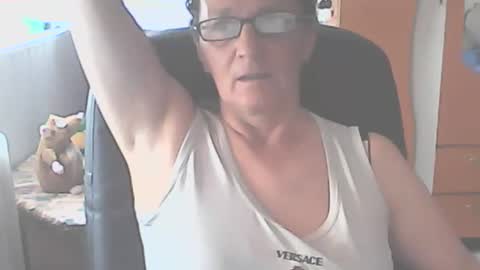 Snapshot of hellenmarie chatting on September 2025 10:37:01 AM hellenmarie online show from September 2025 10:37:01 AM