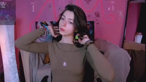 Snapshot of helli_belli chatting on May 2026 07:10:02 PM Helli online show from May 2026 07:10:02 PM