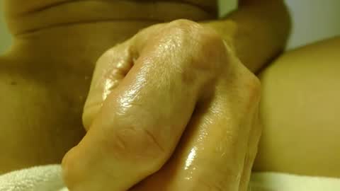 helloagain13 online show from September 2025 12:05:01 AM