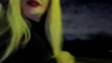 Snapshot of hellohiyou chatting on March 2026 06:47:01 AM WhoMe online show from March 2026 06:47:01 AM