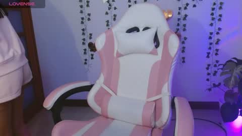 hellokitty_valery1 online show from July 2026 02:47:01 AM