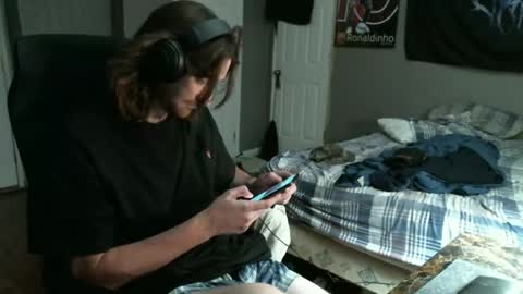 longhairbeardedguy online show from April 2026 01:25:01 AM