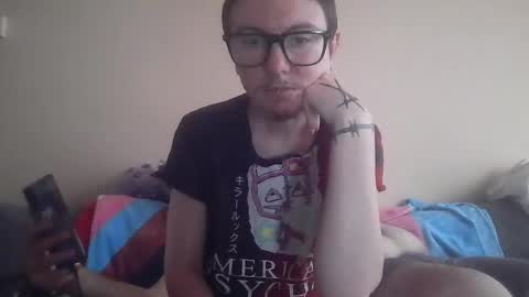 Snapshot of hellr4izer chatting on December 2025 07:52:01 PM Hayden Phirox online show from December 2025 07:52:01 PM