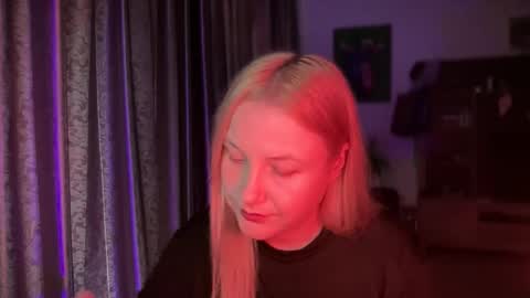 Snapshot of hellyriddle chatting on October 2025 07:38:01 AM DeleteyourSadness online show from October 2025 07:38:01 AM