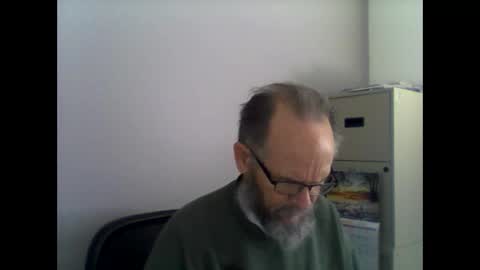 Snapshot of helopilot01 chatting on January 2025 04:03:01 PM helopilot01 online show from January 2025 04:03:01 PM