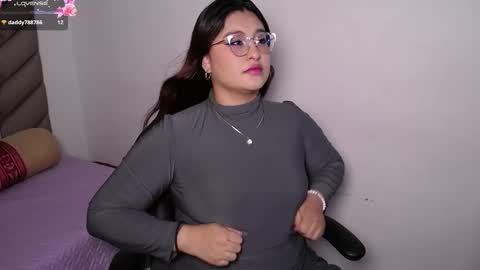 Snapshot of heluejamil chatting on November 2025 08:19:01 PM Zahira online show from November 2025 08:19:01 PM