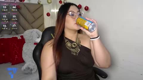 Snapshot of heluejamil chatting on December 2025 08:49:02 PM Zahira online show from December 2025 08:49:02 PM