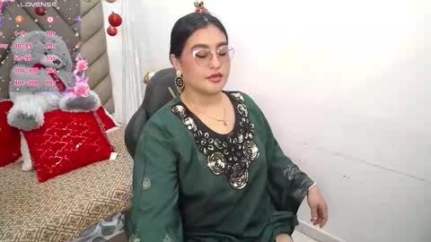 Zahira online show from December 2025 08:39:02 PM