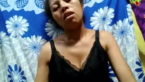 henitsaldy online show from February 2026 05:49:02 PM