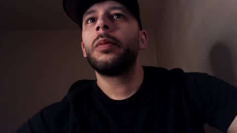 HenryAxe online show from November 2025 02:39:02 PM