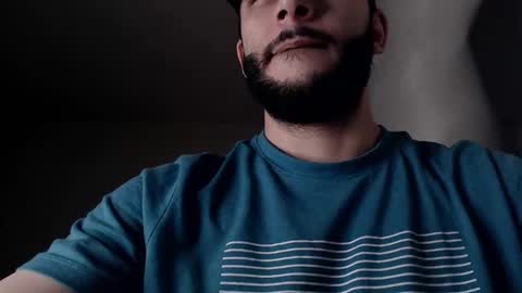 HenryAxe online show from January 2026 05:07:02 PM