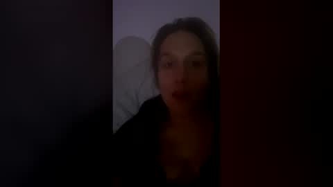 Snapshot of hensiki1 chatting on December 2025 08:02:01 PM love to experiment online show from December 2025 08:02:01 PM