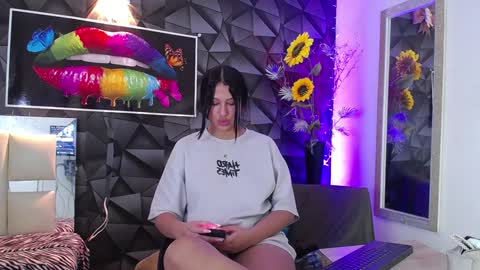 HERA online show from December 2024 01:58:01 AM