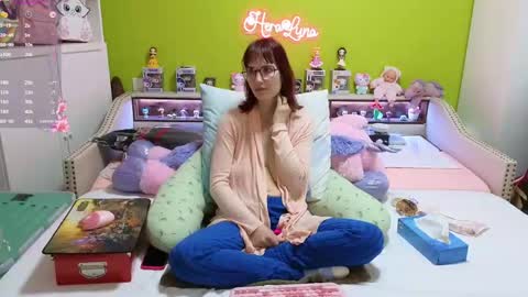 HeraLuna  online show from March 2026 09:30:02 PM