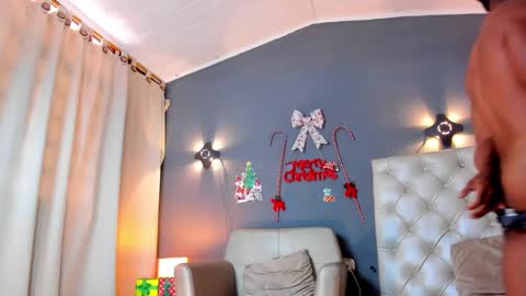 Snapshot of herculeswheeler chatting on December 2024 05:23:02 PM Hercules online show from December 2024 05:23:02 PM