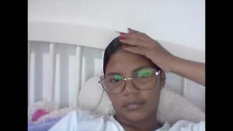 Snapshot of hermione_franco chatting on April 2026 01:00:02 PM hermione_franco online show from April 2026 01:00:02 PM