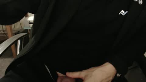 Snapshot of hero0111 chatting on November 2025 05:45:02 PM hero0111 online show from November 2025 05:45:02 PM