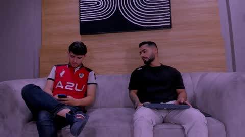 heteros men online show from December 2025 01:49:01 PM