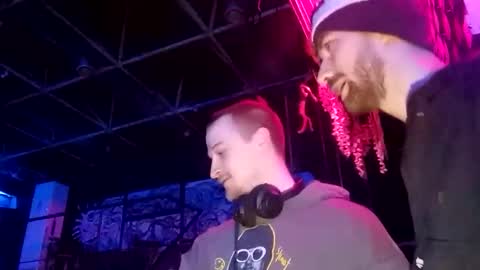 Snapshot of hey_arnold chatting on December 2024 08:17:02 PM Arnold online show from December 2024 08:17:02 PM