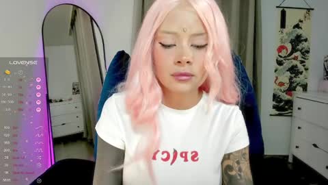 Snapshot of heybambino_ chatting on June 2026 06:52:02 AM Bambi.....Help me get 100 likes in the satisfaction bar. online show from June 2026 06:52:02 AM