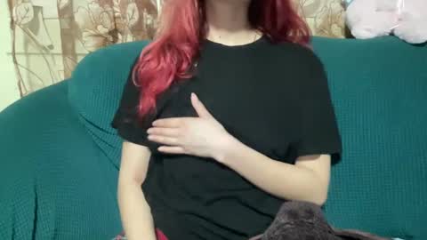 Snapshot of heybluebabe chatting on February 2025 07:07:02 AM Blue online show from February 2025 07:07:02 AM