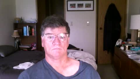 Snapshot of hg99too chatting on September 2025 02:28:01 PM hg99too online show from September 2025 02:28:01 PM