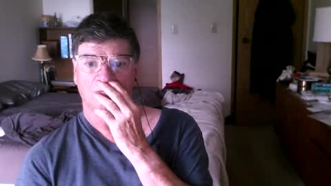 Snapshot of hg99too chatting on September 2025 02:39:02 PM hg99too online show from September 2025 02:39:02 PM