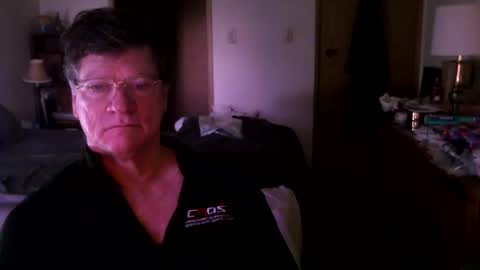 Snapshot of hg99too chatting on October 2025 02:17:02 PM hg99too online show from October 2025 02:17:02 PM