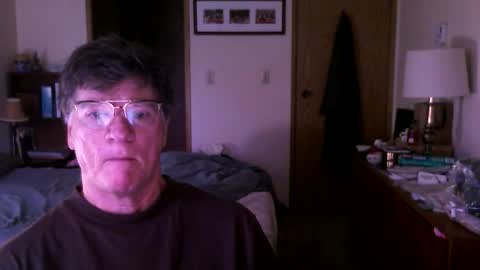 Snapshot of hg99too chatting on October 2025 03:13:01 PM hg99too online show from October 2025 03:13:01 PM