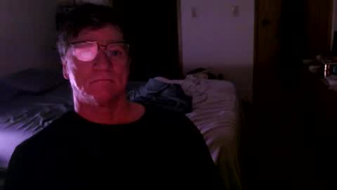 Snapshot of hg99too chatting on October 2025 02:24:01 PM hg99too online show from October 2025 02:24:01 PM