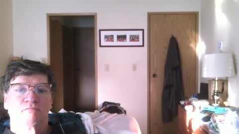 Snapshot of hg99too chatting on November 2025 04:07:02 PM hg99too online show from November 2025 04:07:02 PM