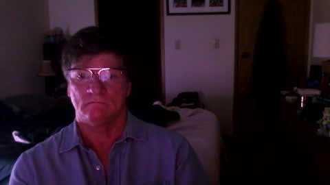 Snapshot of hg99too chatting on November 2025 03:19:02 PM hg99too online show from November 2025 03:19:02 PM